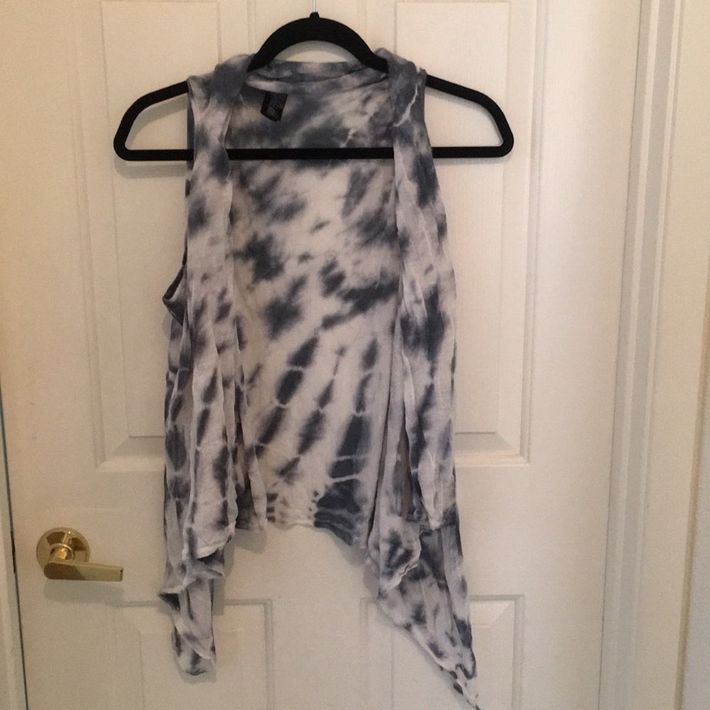 Tie Dye No Sleeve Cardigan